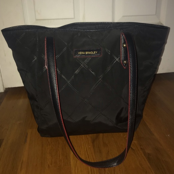 Vera Bradley Handbags - Vera Bradley Tote